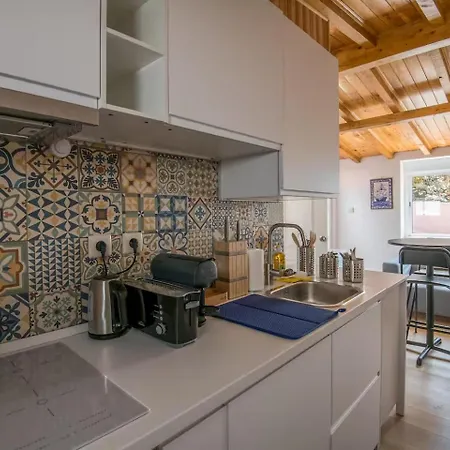 Rooftop With Terrace And A View By Amoreiras * Lizbona