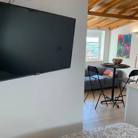 Ensoleillé Avec Terrasse Proche D'amoreiras Apartamento *